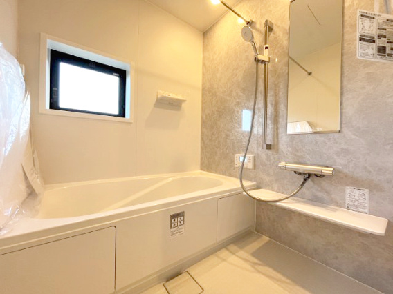 『八王子市新築戸建て』八王子市元八王子町2-839【仲介手数料無料】の浴室|～仲介手数料無料☆八王子ひなた不動産～　八王子市元八王子町　新築戸建て