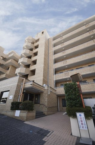 サンマンション青葉台ガーデン【仲介手数料無料】の外観