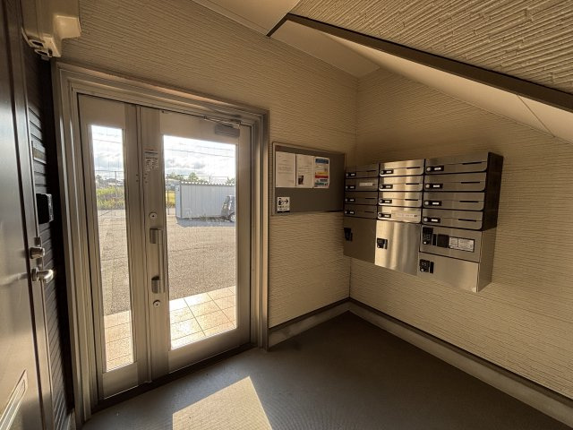 メゾン・ド・セレッソの玄関