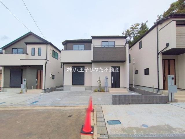 祝：成約済み　八王子市　元八王子町　新築戸建ての外観|～仲介手数料無料☆八王子ひなた不動産～　八王子市元八王子町　新築戸建て