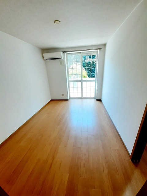 サンハイツ・Ⅲの居間・リビング|居室・リビング