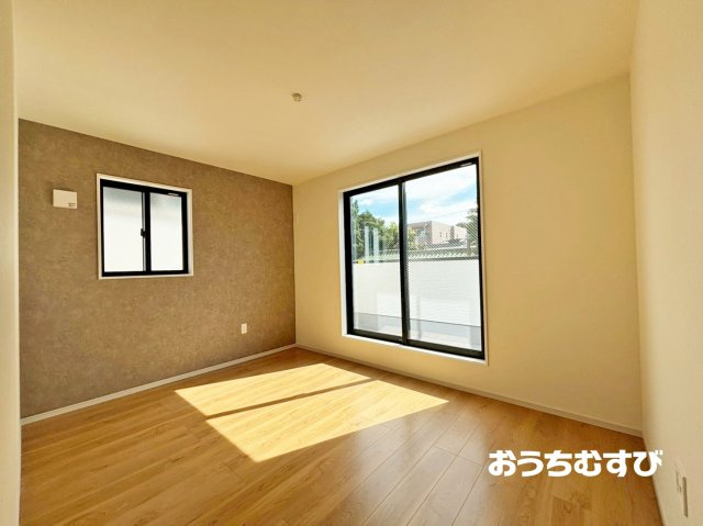 守山区西城3期(全4棟) の洋室