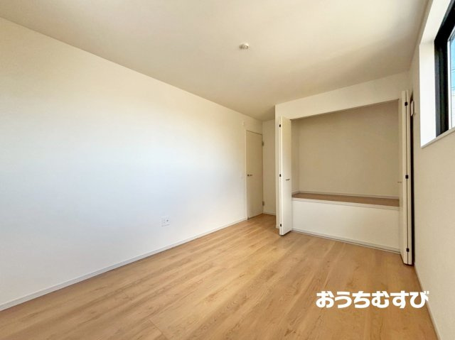 守山区西城3期(全4棟) の洋室