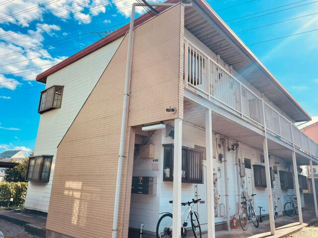 三鷹市新川４丁目のアパートの画像