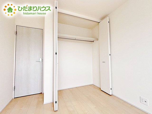 【収納】 | 第1笠間市笠間　新築戸建　2号棟 | お洋服の多い女性に人気！収納力の高いクローゼット付☆彡