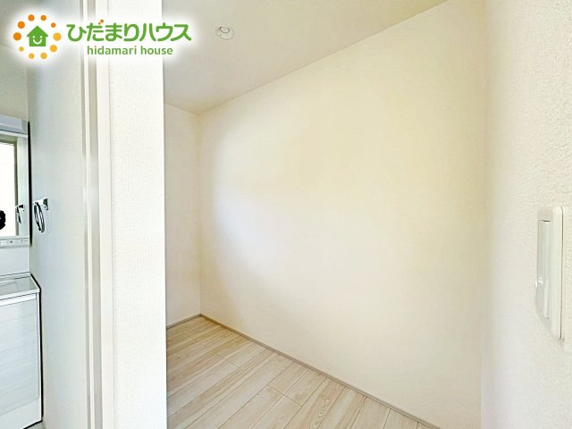 【収納】 | 第1笠間市笠間　新築戸建　3号棟 | パントリーは、普段から食料品や日用品のストックをよくされる方におすすめ。