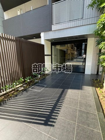 オーキッドレジデンス上野のエントランス