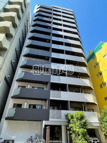 オーキッドレジデンス上野の外観