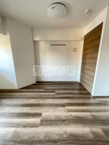 オーキッドレジデンス上野の寝室