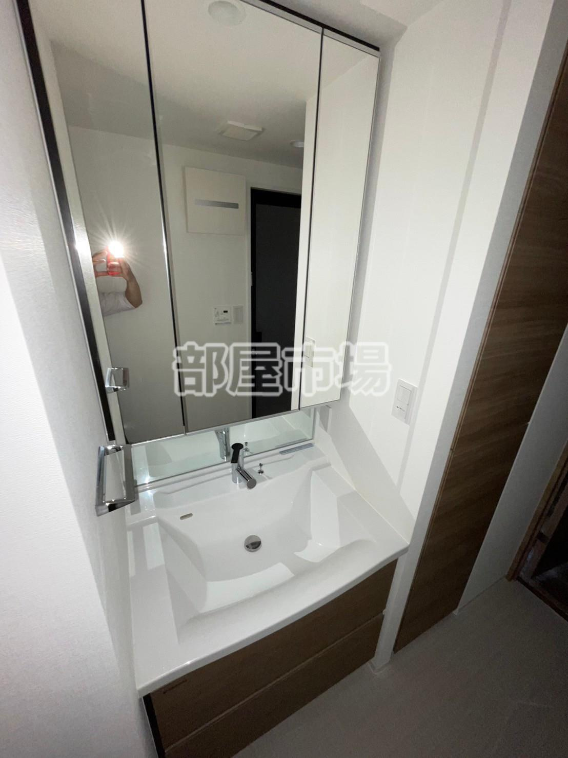 オーキッドレジデンス上野の洗面所