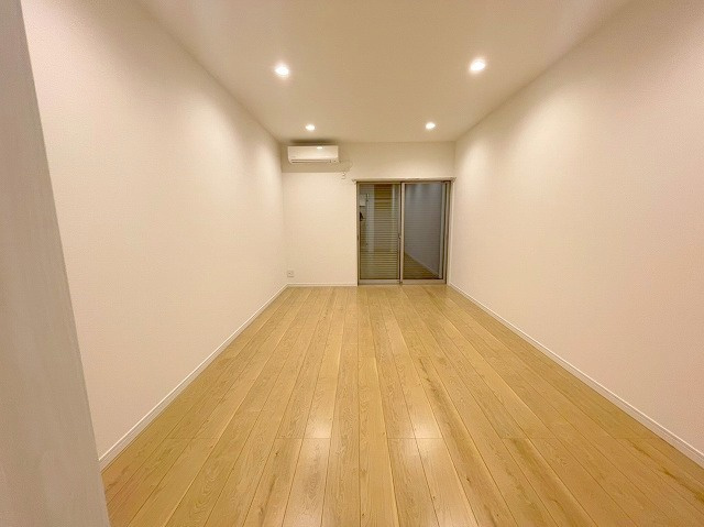 アーデル2の居間・リビング