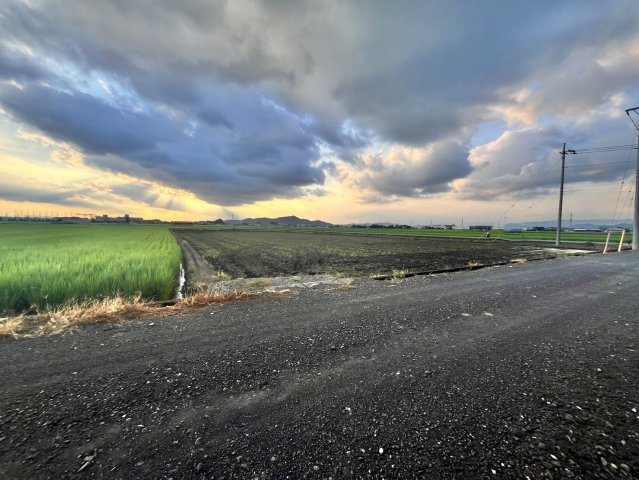 太田市茂木町84　農地の前面道路含む現地写真