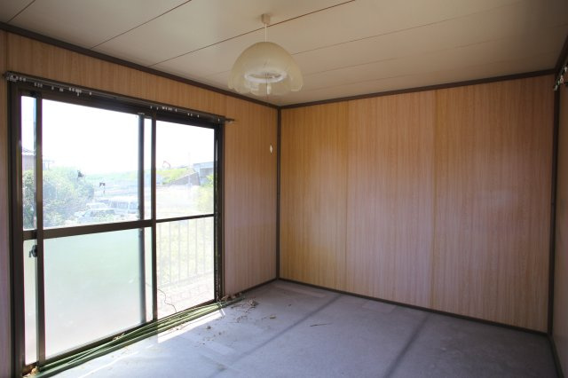 群馬県前橋市日輪寺町 中古戸建のその他|階段