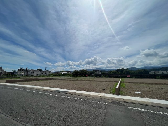 富岡市中高瀬分譲地の外観