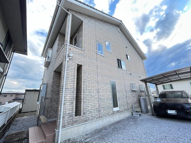 【吹抜】伊勢崎市市場町1丁目　中古住宅の外観