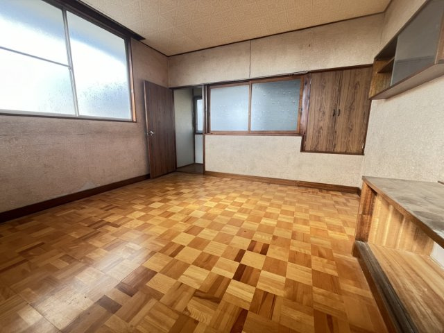 足利市小俣町戸建ての洋室