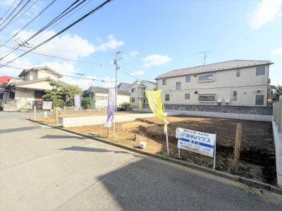 【外観】 | 【仲介手数料３２０万円が無料！！】■９０．７平米■早期なら間取り変更相談可 | 【お得な諸費用サービスキャンペーン中！！】
■詳細は「物件概要」の「諸費用」欄をご確認下さい！
■喜多見駅１３分、狛江駅１４分
■９０．７平米
■４ＬＤＫ＋車庫
■早期なら間取り変更相談可