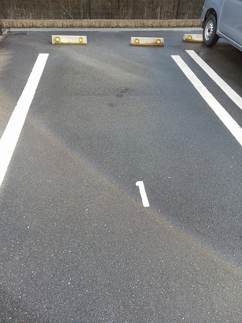 ヴェラルーナ天神の駐車場