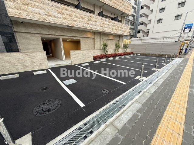 大阪市住吉区長居東４丁目の賃貸マンションの駐車場