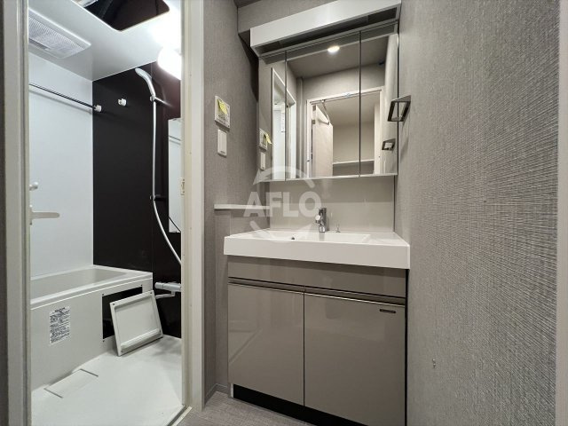 ドゥーエ天満橋の洗面所|ドゥーエ天満　洗面所