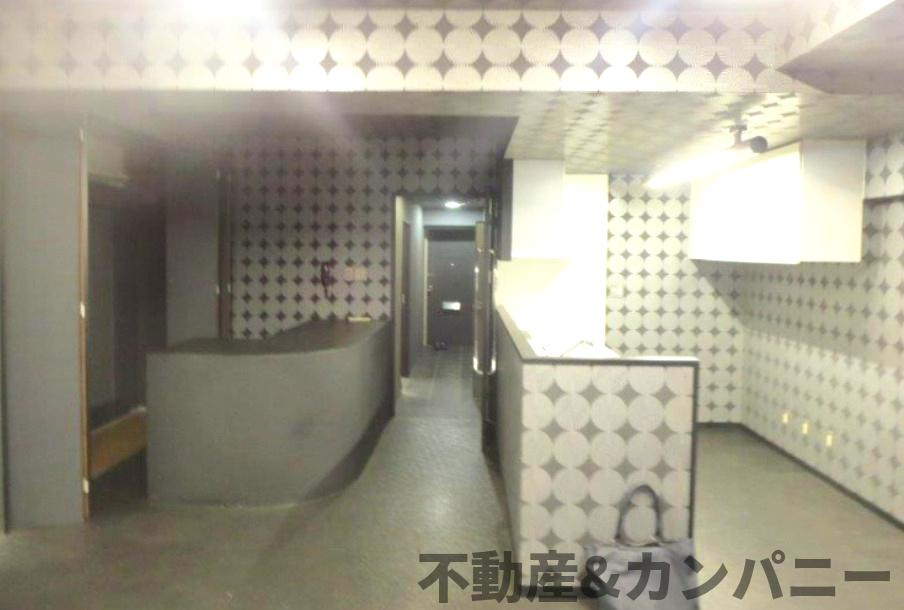 チュリス道後の居間・リビング|こちらのリビングで趣味の時間をお楽しみください