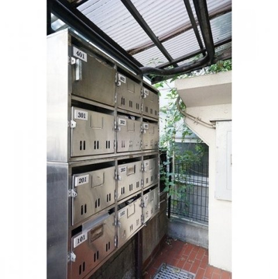 【エントランス】 | エコーマンション | メールボックス