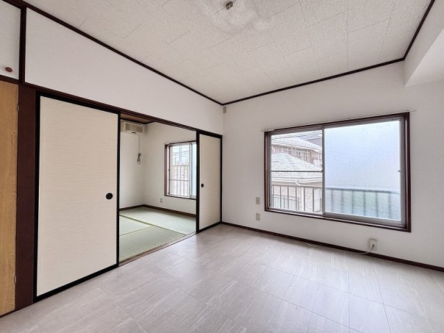 【洋室】 | 上和田荘