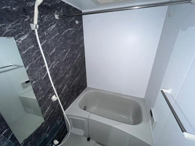 シュトラーセの浴室|バス