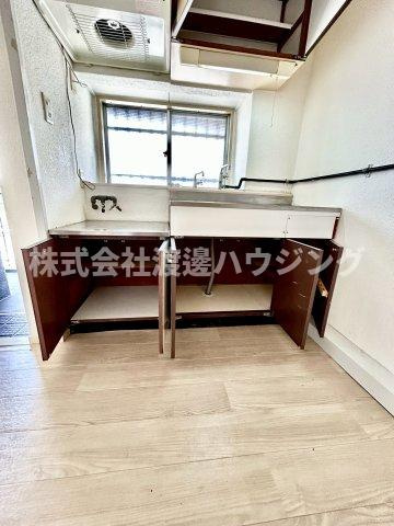 江坂はなヴィラのキッチン|キッチン下収納