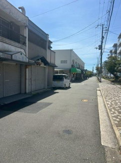 【前面道路含む現地写真】