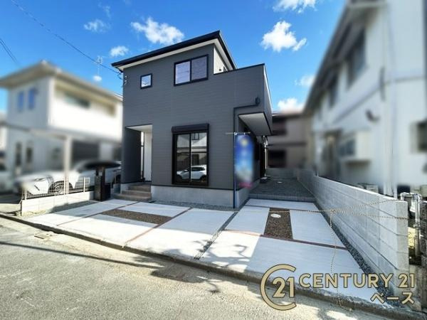 ファーストタウン服部 ／新築一戸建