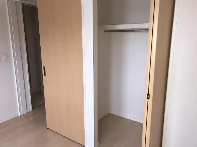 ユニヴァリィ　コンフォルトの収納|クローゼット