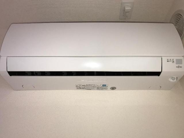 ユニヴァリィ　コンフォルトの設備|エアコン