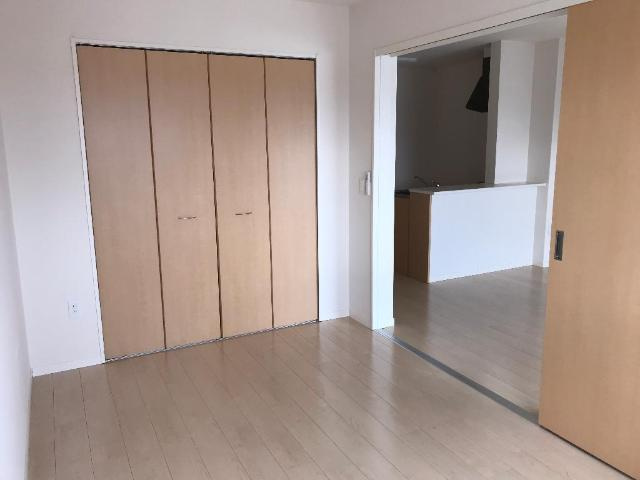 ユニヴァリィ　コンフォルトの内装|洋室