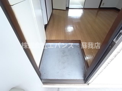 【玄関】 | イマイビューハイツ | 収納もある玄関です