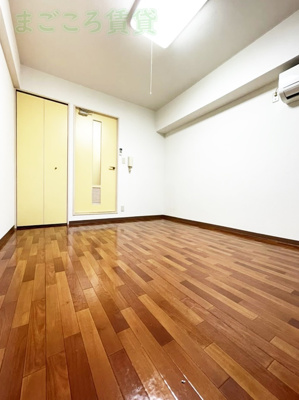 【洋室】 | パークサイドピクチャー西心斎橋