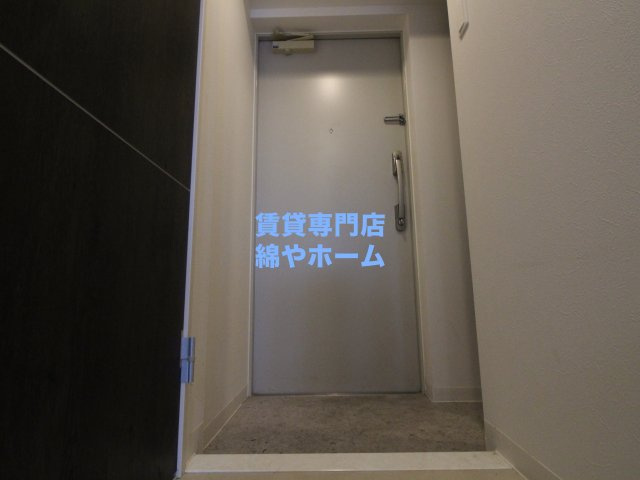 グランパシフィックPINE Luxeの玄関|落ち着いた玄関です