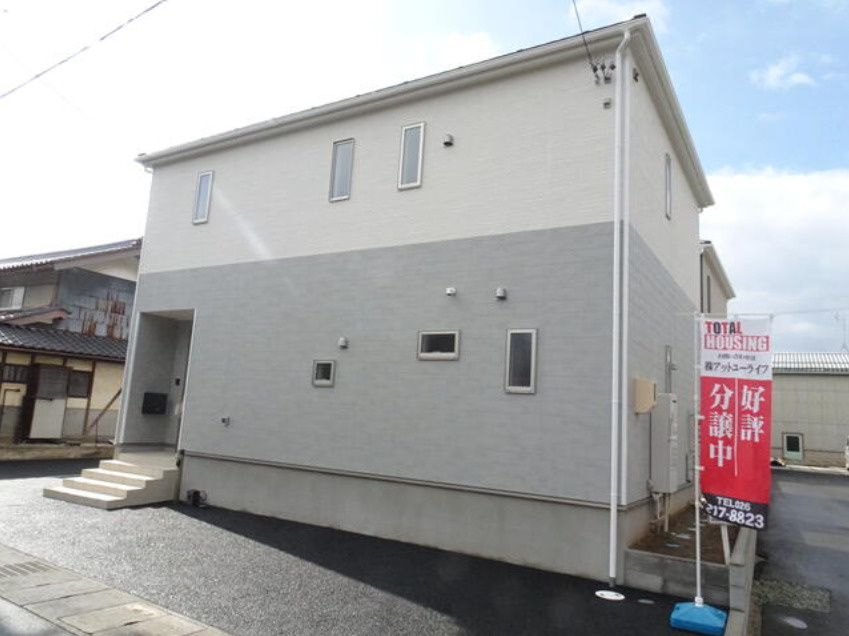 長野市松岡１丁目　1号棟の外観