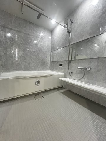 百道タワーの浴室