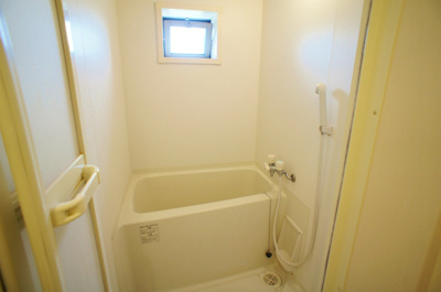 【浴室】 | パティオ上津 | ゆったり過ごせるお風呂です