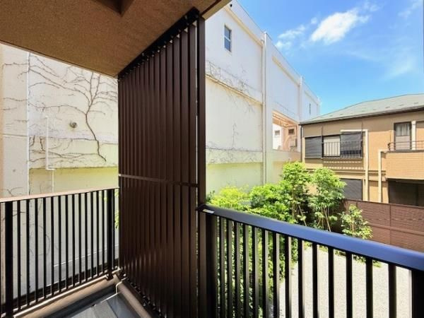 Ｂｒｉｌｌｉａ　ｉｓｔ　文京六義園の展望