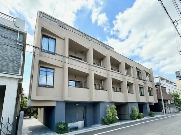 Ｂｒｉｌｌｉａ　ｉｓｔ　文京六義園の外観