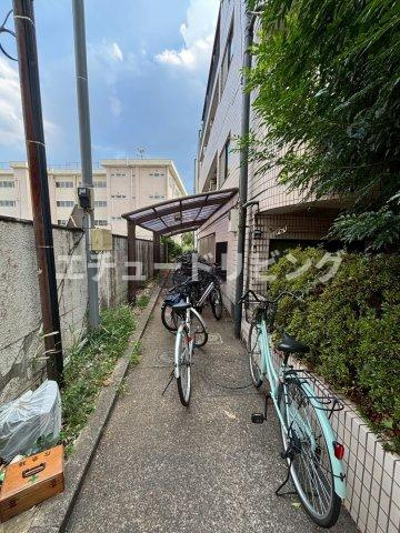 センチュリー志木の駐車場|駐輪場