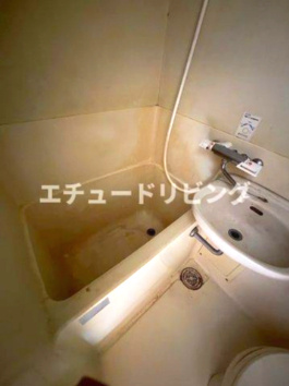 センチュリー志木の浴室