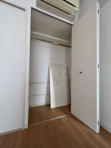 アーデンタワー立売堀の収納|アーデンタワー立売堀　クローゼット
