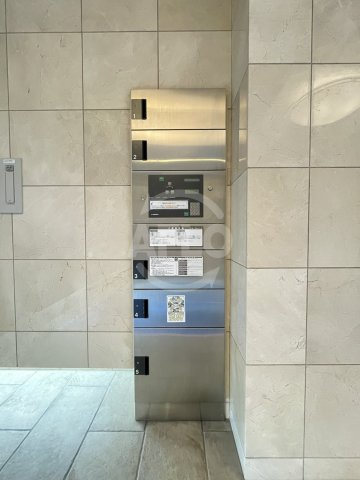 アーデンタワー立売堀のその他共用部分|アーデンタワー立売堀　宅配ボックス