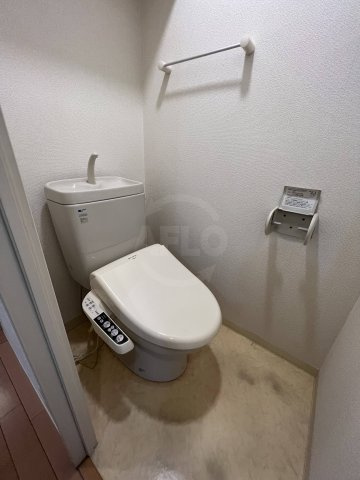 アーデンタワー立売堀のトイレ|アーデンタワー立売堀　温水洗浄便座