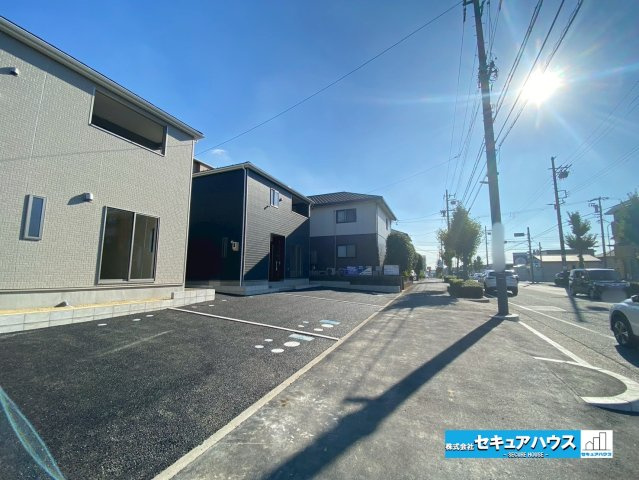 【今からご案内可能】東海市富貴ノ台 全3棟　の前面道路含む現地写真|事前予約にて現地ご見学いただけます！お気軽にお問い合わせください♪
■株式会社　セキュアハウス■
住宅ローンに強く、知識、経験豊富なスタッフ在籍
お客様に寄り添い、ご成約後もサポート致します。