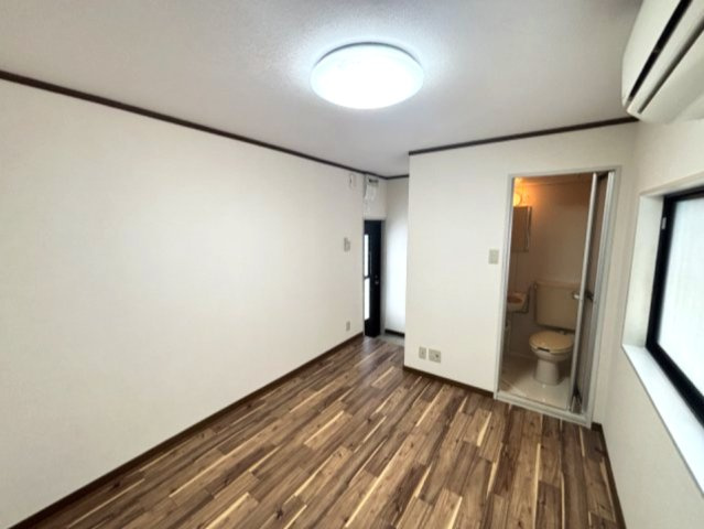 コーポクレドール の居間・リビング