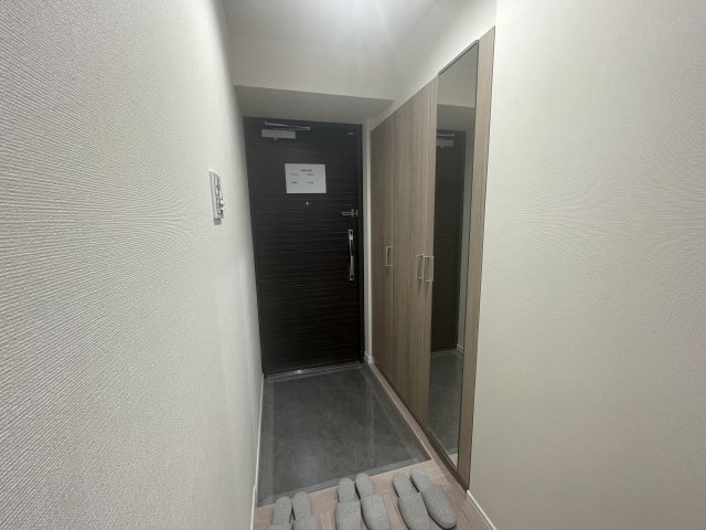 アンピール空港西の玄関